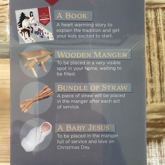 Christmas The Giving Manger set - A Christmas Tradition - Picture 3 of 5